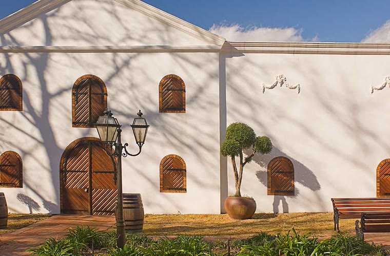 Niel Joubert wine estate